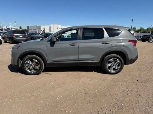 Used 2021 Hyundai Santa Fe SE AWD/4WD image 2