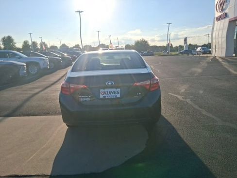 Used 2019 Toyota Corolla LE FWD image 11