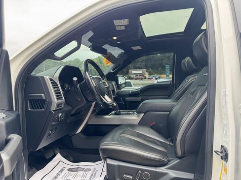 Used 2020 Ford F150 Platinum w/ Technology Package AWD/4WD image 14