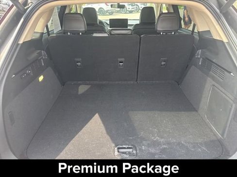 Used 2023 Lincoln Nautilus AWD w/ Premium Package image 14