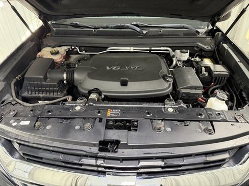 Used 2018 Chevrolet Colorado LT image 23