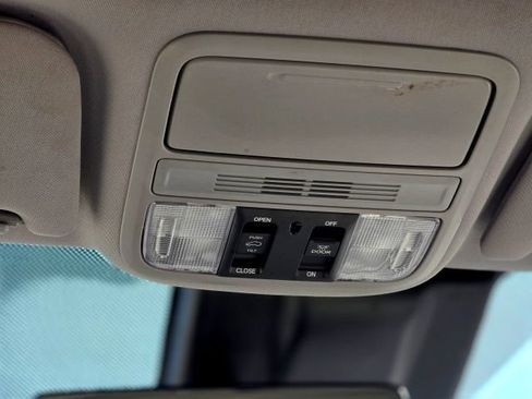 Used 2019 Honda Odyssey EX-L image 36
