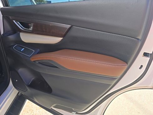 Used 2020 Subaru Ascent Touring w/ Popular Package #3 image 42