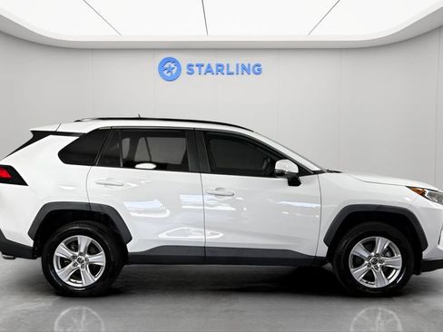 Used 2021 Toyota RAV4 XLE FWD image 12
