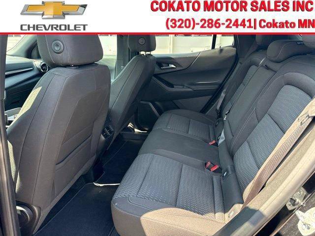 Used 2026 Chevrolet Equinox LT AWD/4WD image 11