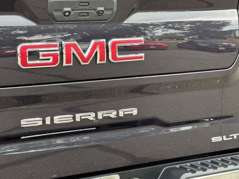 Used 2022 GMC Sierra 1500 SLT w/ SLT Premium Package AWD/4WD image 53
