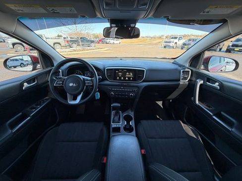 Used 2022 Kia Sportage LX image 26