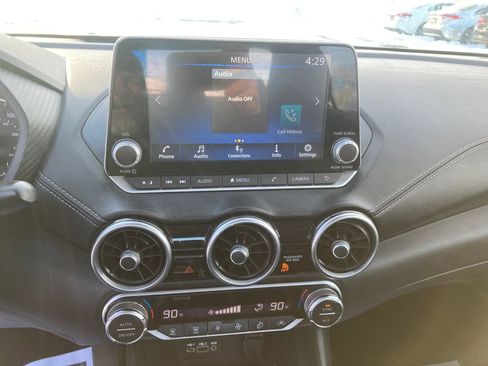 Used 2021 Nissan Sentra SV image 22