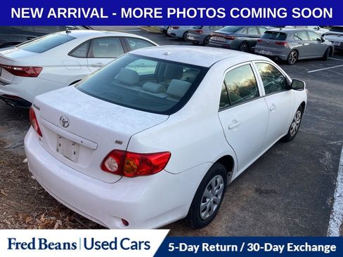 Used 2010 Toyota Corolla LE image 6