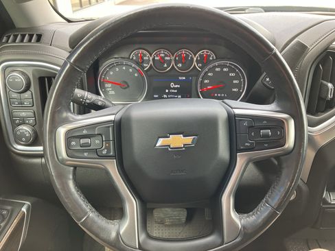 Used 2020 Chevrolet Silverado 1500 LT w/ All-Star Edition image 15