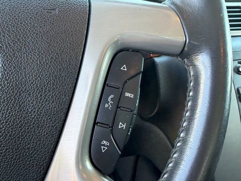 Used 2011 GMC Sierra 2500 SLT w/ SLT Convenience Package image 20