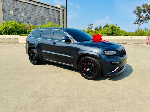 Used 2014 Jeep Grand Cherokee SRT AWD/4WD image 7