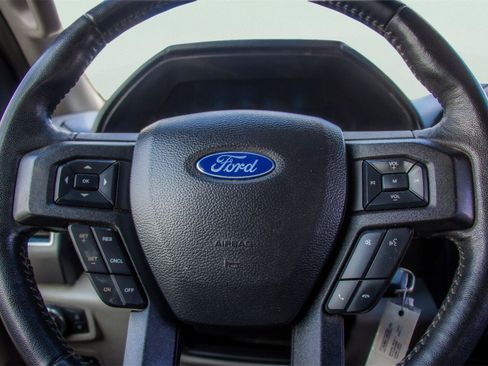 Certified 2020 Ford F150 XLT w/ Equipment Group 302A Luxury AWD/4WD image 9