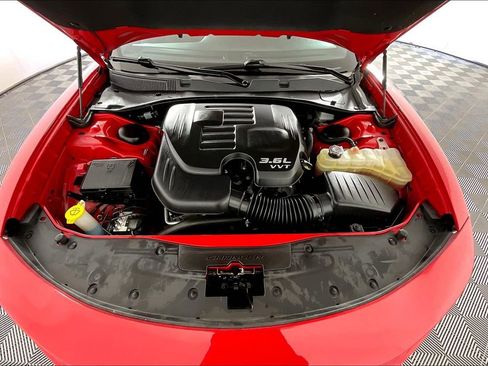 Used 2022 Dodge Charger SXT image 13