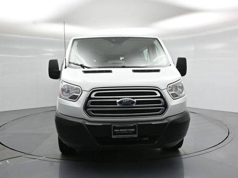 Certified 2019 Ford Transit 350 XLT RWD image 24