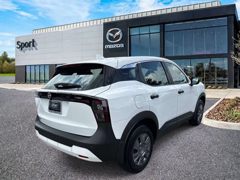 Used 2025 Nissan Kicks S FWD image 3