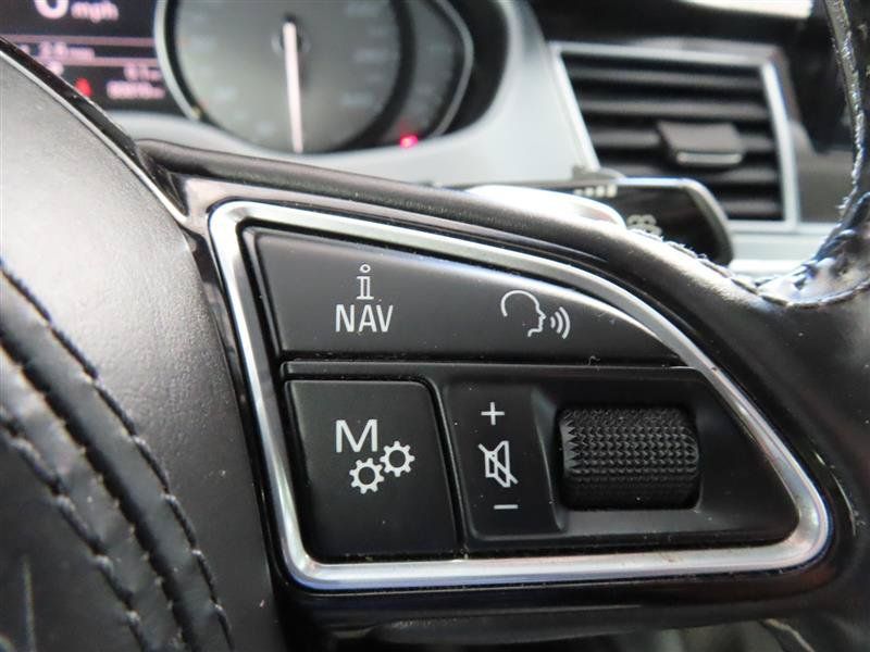 Used 2017 Audi S8 Plus AWD/4WD image 21
