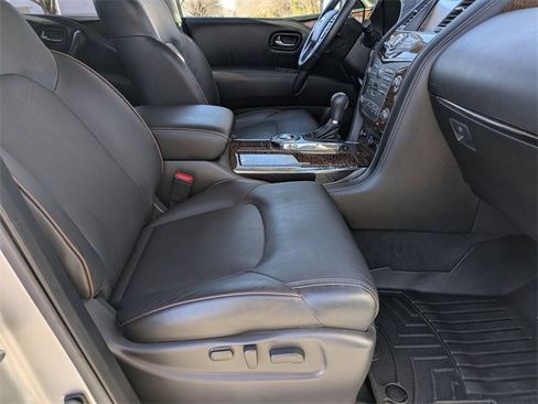 Used 2019 Nissan Armada Platinum w/ Interior Lighting Package image 29