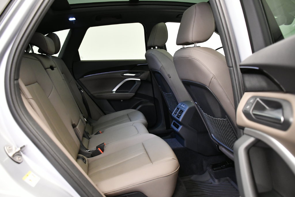 Used 2025 Audi Q5 Premium w/ Convenience Package AWD/4WD image 48