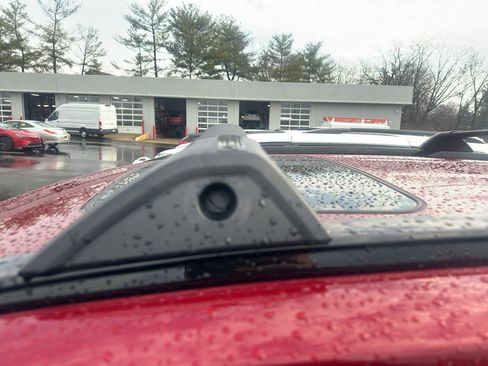 Used 2022 Toyota RAV4 XLE Premium image 7