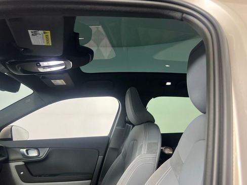 Used 2023 Polestar Polestar 2 Long Range Single Motor w/ Pilot Pack image 22