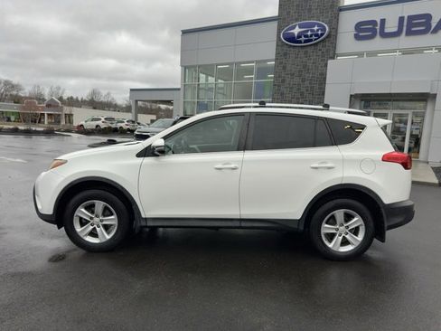 Used 2014 Toyota RAV4 XLE image 8