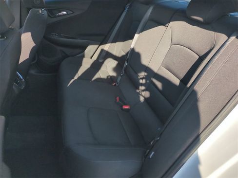 Used 2024 Chevrolet Malibu LT image 24