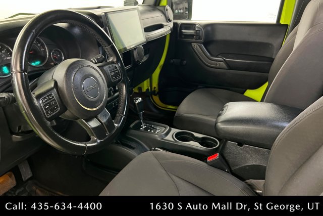 Used 2017 Jeep Wrangler Unlimited Sport w/ Connectivity Group AWD/4WD image 15