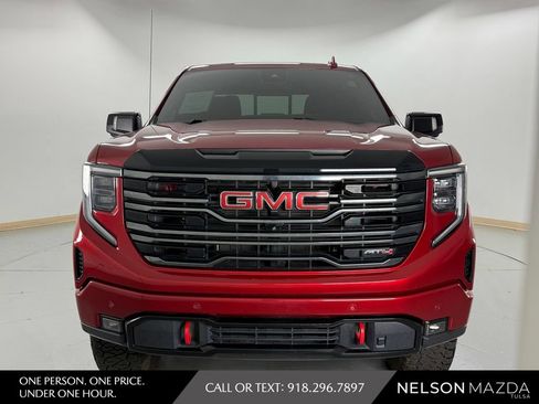 Used 2023 GMC Sierra 1500 AT4 w/ AT4 Preferred Package AWD/4WD image 2