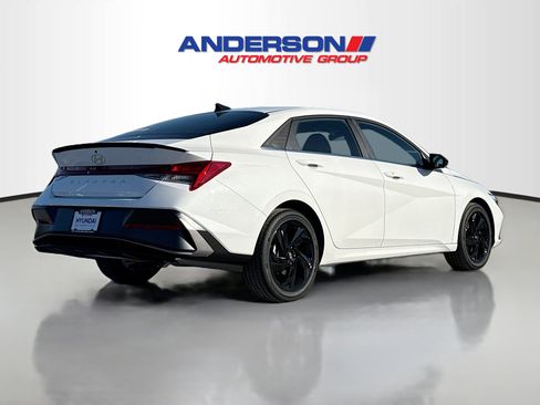 New 2026 Hyundai Elantra SEL Sport Premium image 2