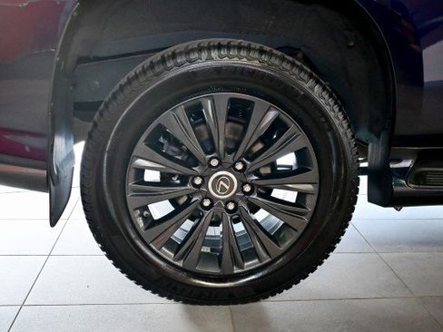 Used 2022 Lexus GX 460 Luxury w/ Sport Design Package image 42