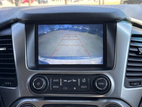 Used 2019 Chevrolet Tahoe LT image 35