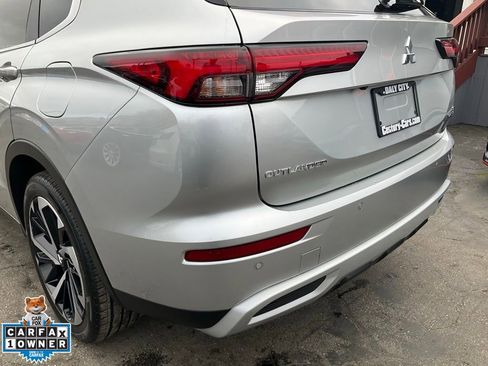 Used 2024 Mitsubishi Outlander SE image 94