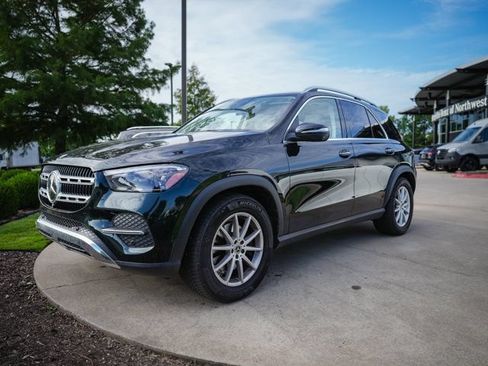 Used 2024 Mercedes-Benz GLE 350 4MATIC image 3