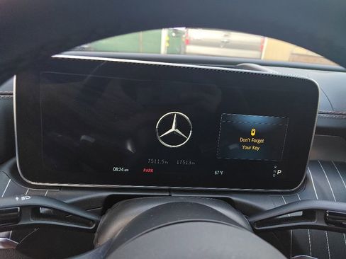 Used 2024 Mercedes-Benz C 300 Sedan image 7