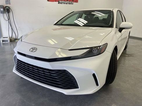 Certified 2025 Toyota Camry LE image 7