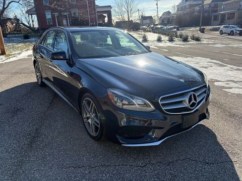 Used 2016 Mercedes-Benz E 350 E350 Sport 4MATIC Sedan image 1
