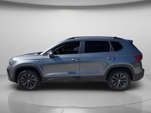 Certified 2024 Volkswagen Taos S FWD image 3