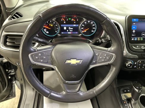 Used 2019 Chevrolet Equinox LT image 18