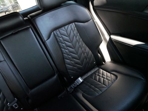 Used 2023 Kia Sportage X-Line w/ X-Line Premium Package image 15