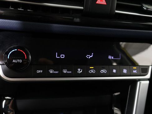 Used 2023 Kia Seltos S w/ Navigation Package AWD/4WD image 47