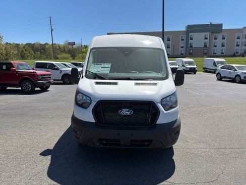 New 2026 Ford Transit 250 148 Medium Roof w/ Load Area Protection Package RWD image 10