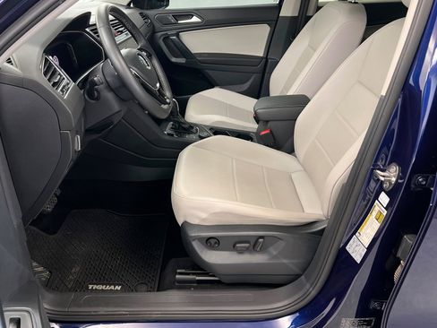 Used 2021 Volkswagen Tiguan SEL AWD/4WD image 18