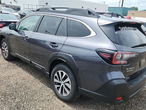Used 2025 Subaru Outback Premium AWD/4WD image 5