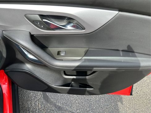 Certified 2025 Chevrolet Blazer LT image 21