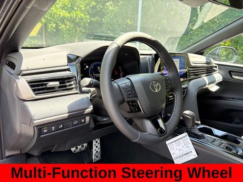 Used 2026 Toyota Camry SE FWD image 13