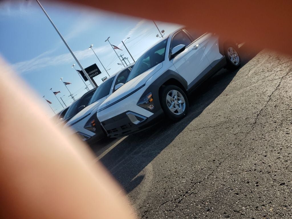 Used 2009 Pontiac Vibe w/ Preferred Package FWD image 56