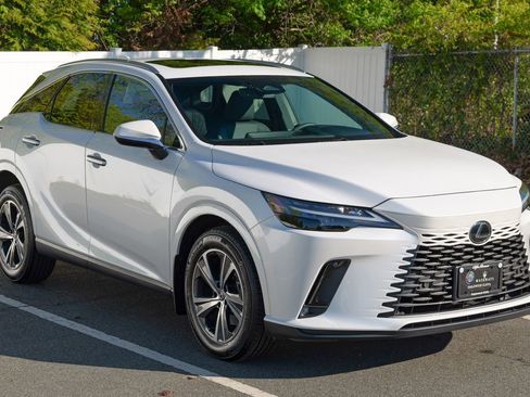 Used 2024 Lexus RX 350 Premium w/ Accessory Package (Z1) AWD/4WD image 9