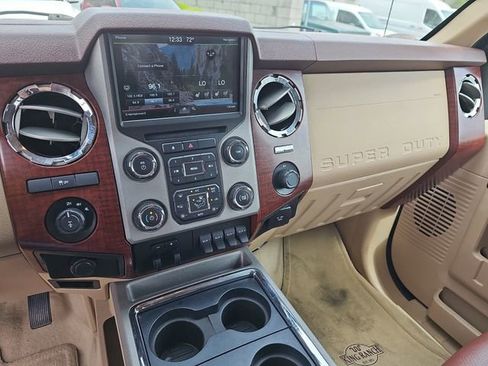 Used 2013 Ford F250 King Ranch w/ King Ranch w/Chrome Pkg image 21