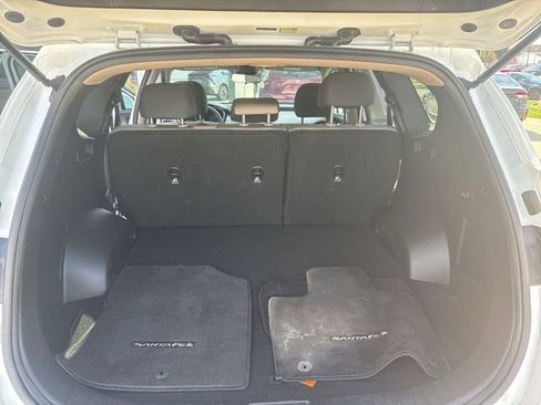Used 2023 Hyundai Santa Fe SE image 28